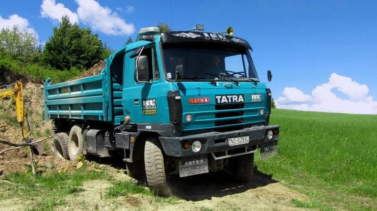 Tatra – Třístranný sklápěč